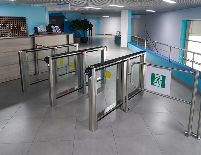 ST-01 Speed Gates with built-in Card capture reader, Aquatoria ZIL Sports Complex, Russia